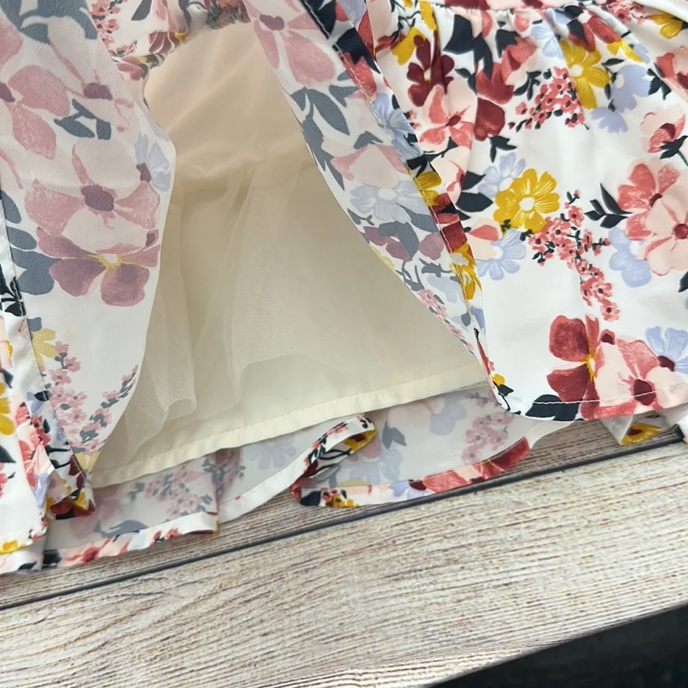 Janie and Jack Floral Dress, Button up back, Bow at neck, Lined, Size 5